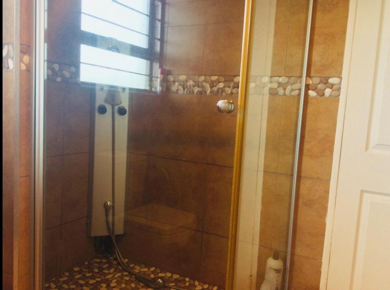 6 Bedroom Property for Sale in Lenasia South Gauteng