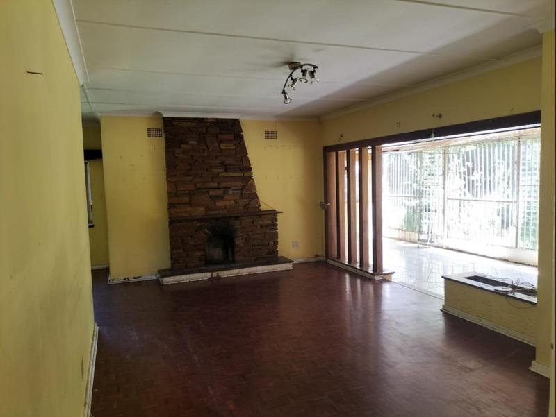 4 Bedroom Property for Sale in Lombardy East Gauteng