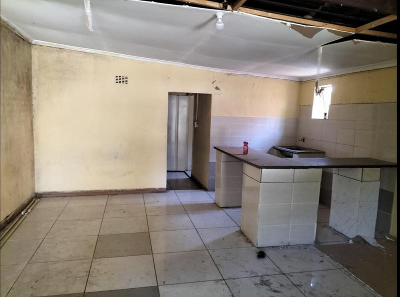 4 Bedroom Property for Sale in Lombardy East Gauteng