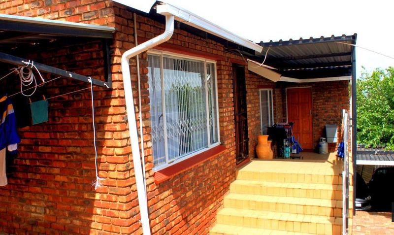 3 Bedroom Property for Sale in Naturena Gauteng