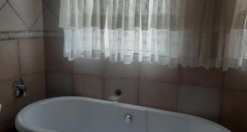 4 Bedroom Property for Sale in Naturena Gauteng