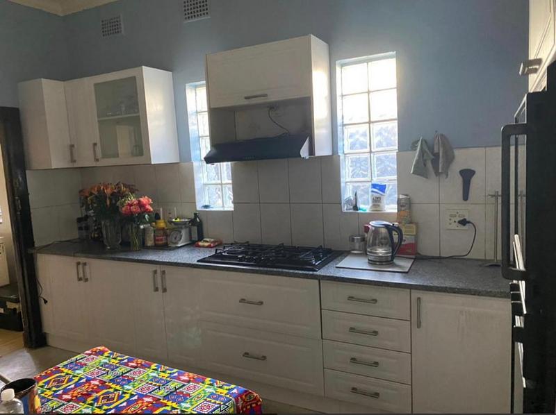 6 Bedroom Property for Sale in Orange Grove Gauteng