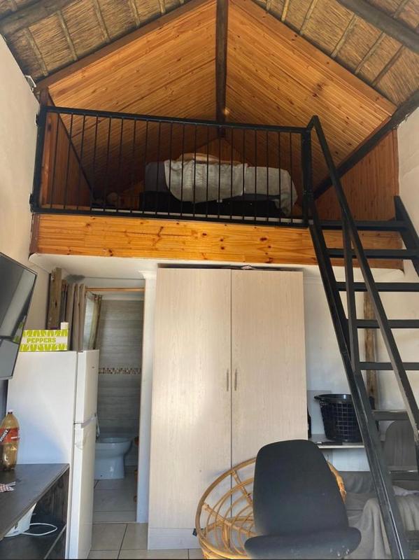 6 Bedroom Property for Sale in Orange Grove Gauteng