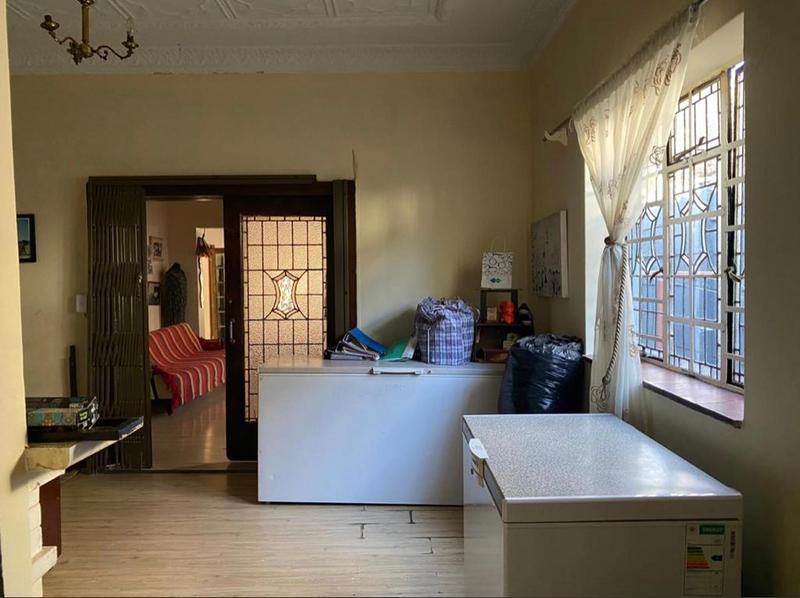 6 Bedroom Property for Sale in Orange Grove Gauteng