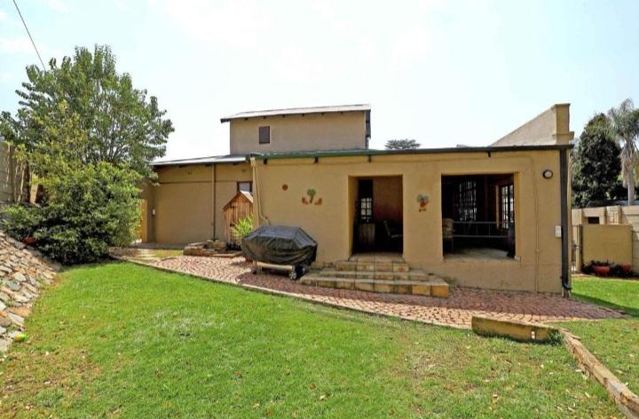3 Bedroom Property for Sale in Parkhurst Gauteng