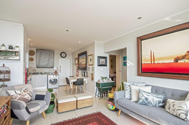 2 Bedroom Property for Sale in Rosebank Gauteng