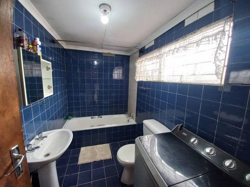 2 Bedroom Property for Sale in Turffontein Gauteng