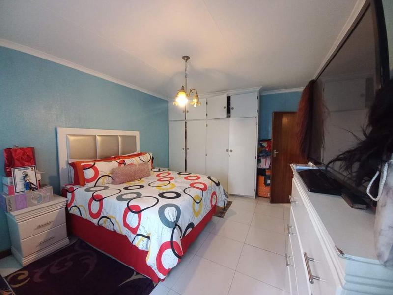 2 Bedroom Property for Sale in Turffontein Gauteng