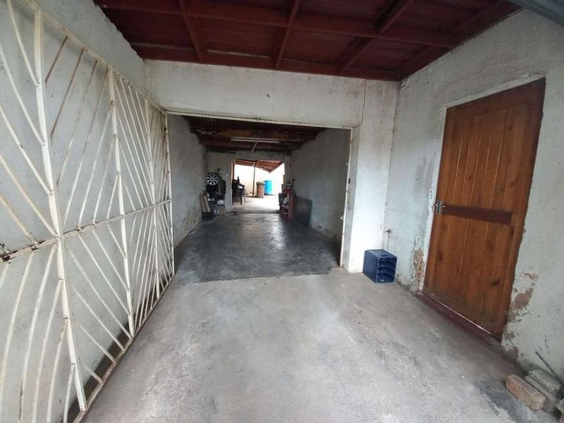 2 Bedroom Property for Sale in Turffontein Gauteng