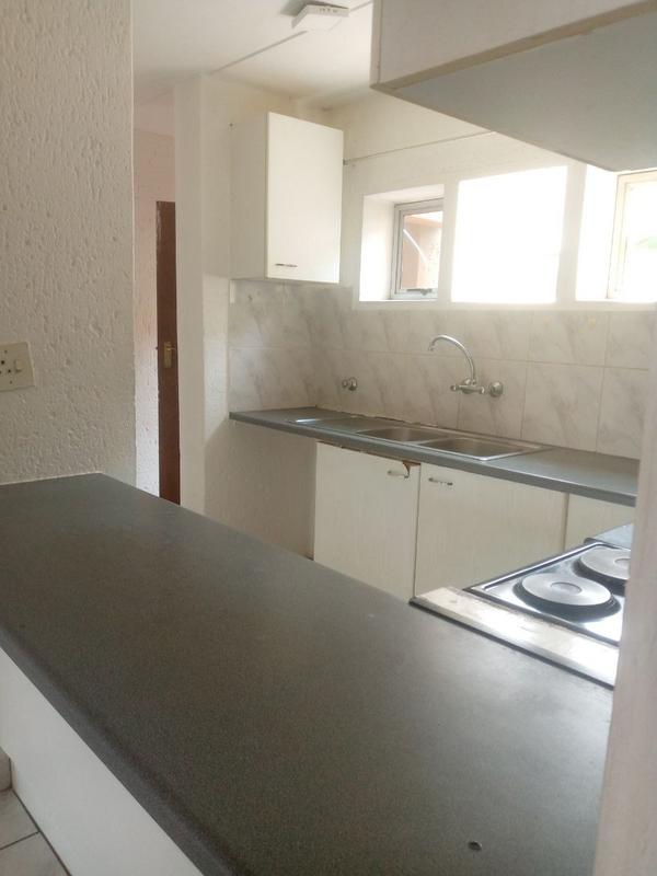 2 Bedroom Property for Sale in Winchester Hills Gauteng