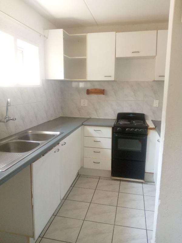 2 Bedroom Property for Sale in Winchester Hills Gauteng