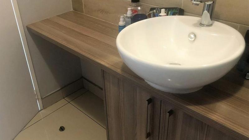 2 Bedroom Property for Sale in Blue Hills Gauteng