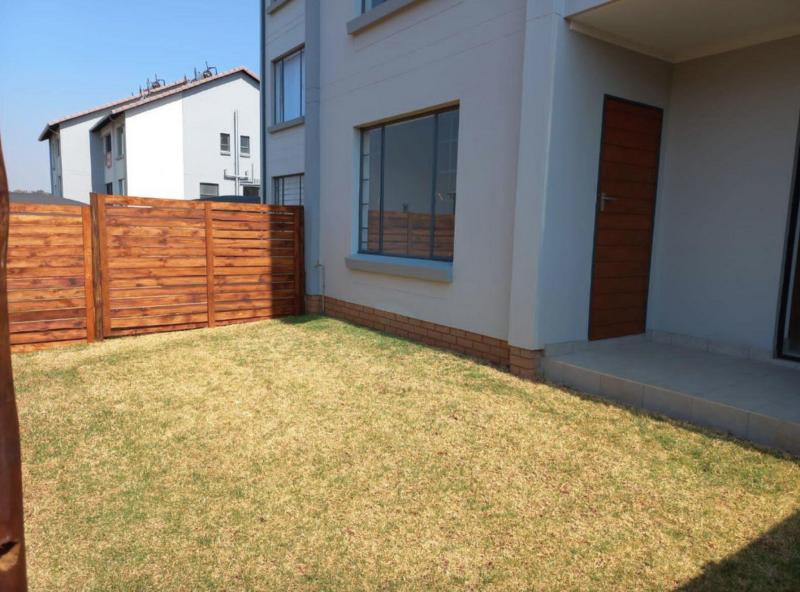 3 Bedroom Property for Sale in Blue Hills Gauteng