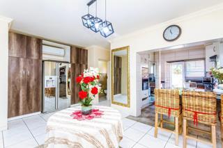 2 Bedroom Property for Sale in Halfway House Gauteng