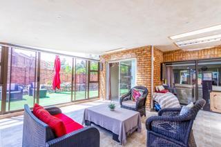 2 Bedroom Property for Sale in Halfway House Gauteng