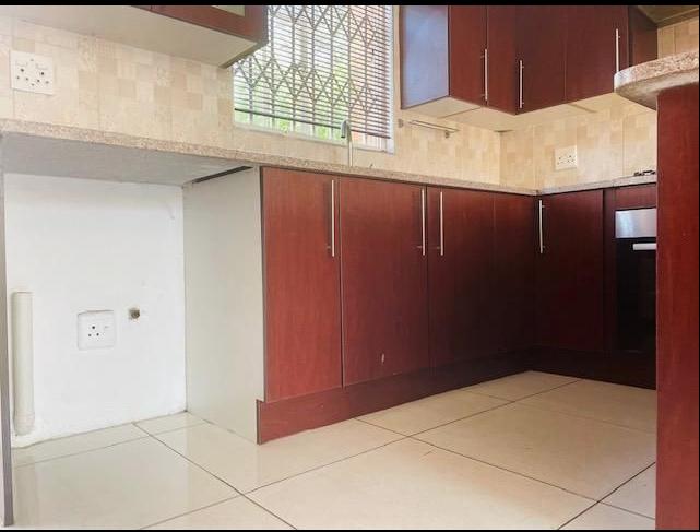 3 Bedroom Property for Sale in Noordwyk Gauteng