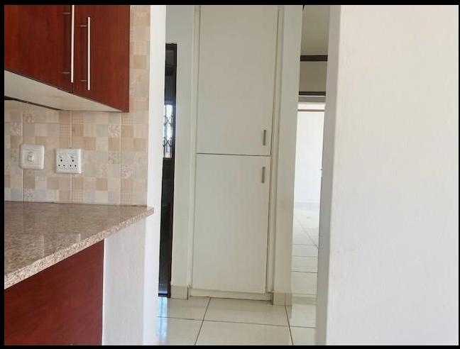3 Bedroom Property for Sale in Noordwyk Gauteng