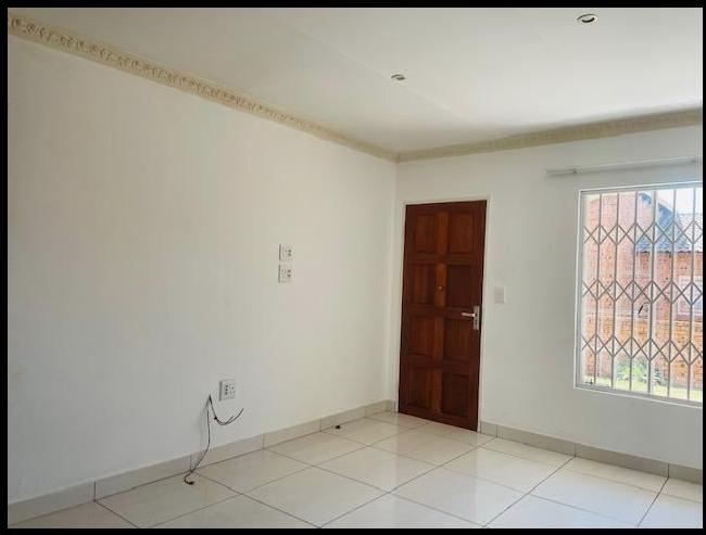 3 Bedroom Property for Sale in Noordwyk Gauteng
