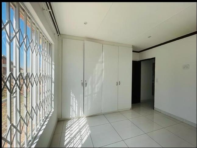 3 Bedroom Property for Sale in Noordwyk Gauteng