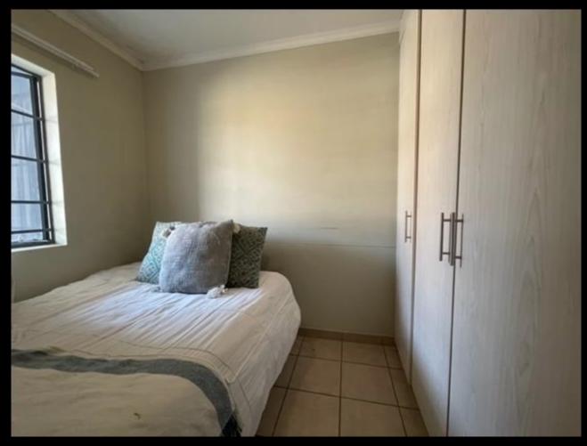 2 Bedroom Property for Sale in Noordwyk Gauteng