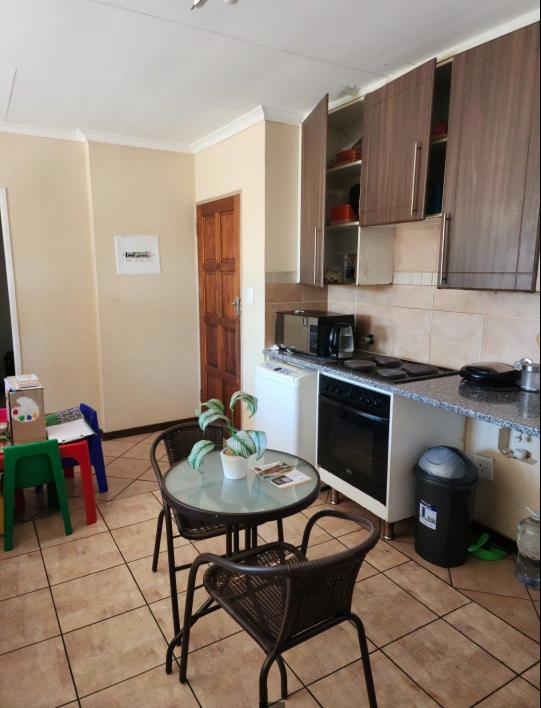 3 Bedroom Property for Sale in Noordwyk Gauteng