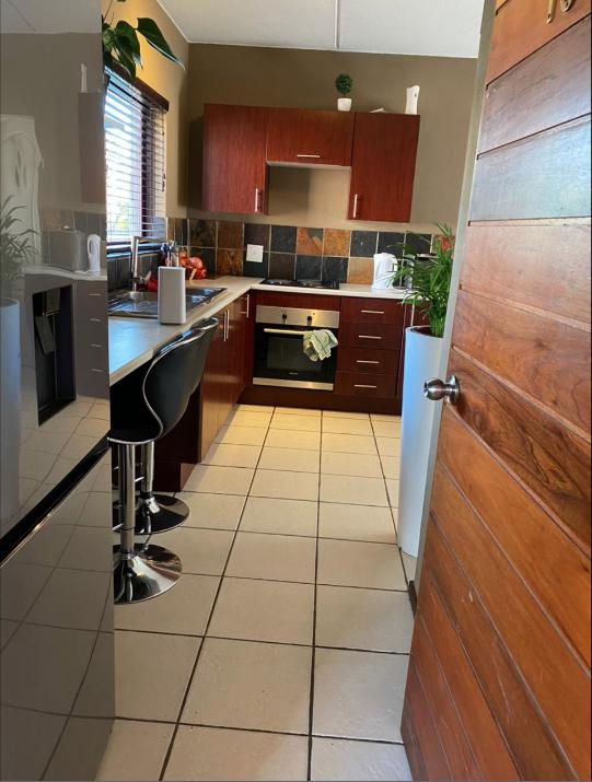2 Bedroom Property for Sale in Honeydew Gauteng