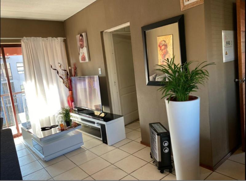 2 Bedroom Property for Sale in Honeydew Gauteng