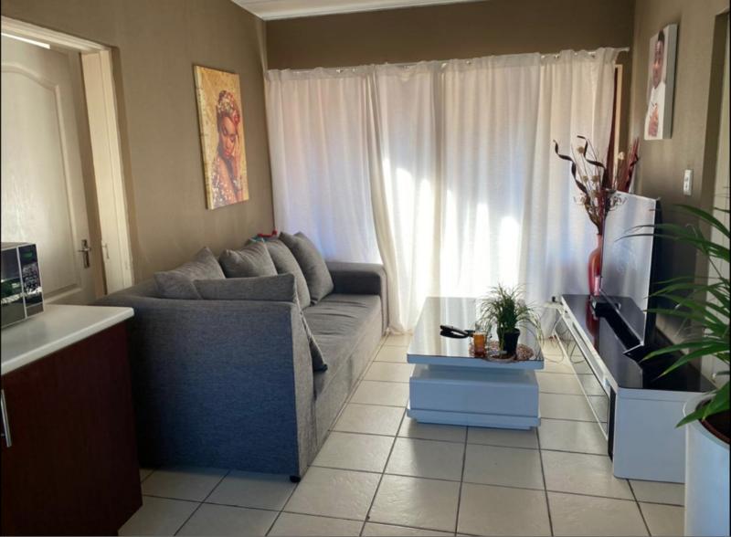 2 Bedroom Property for Sale in Honeydew Gauteng