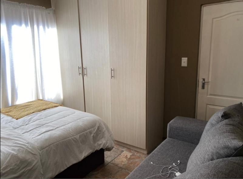 2 Bedroom Property for Sale in Honeydew Gauteng