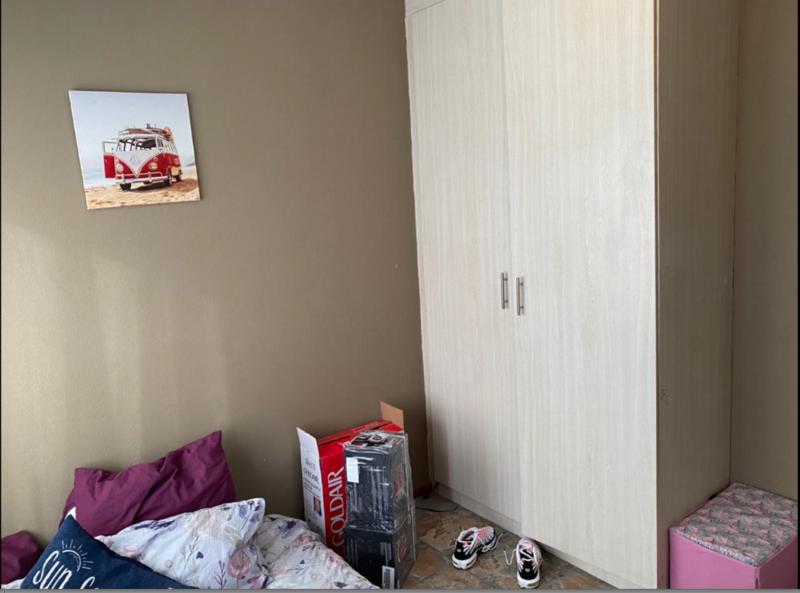 2 Bedroom Property for Sale in Honeydew Gauteng
