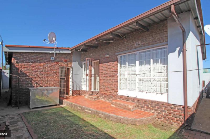 3 Bedroom Property for Sale in Roodepoort Central Gauteng