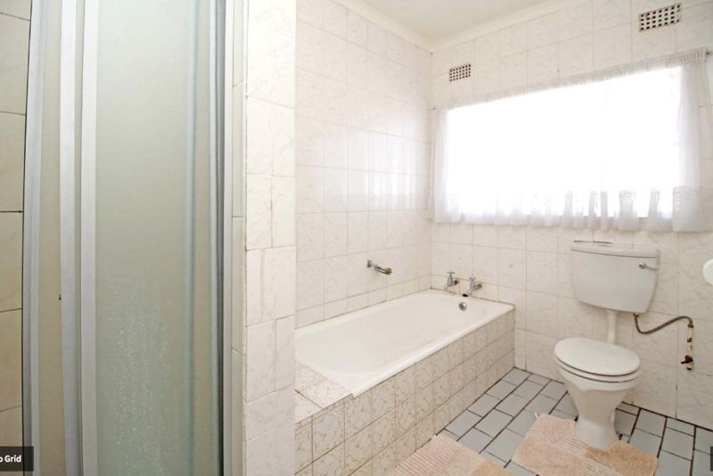 3 Bedroom Property for Sale in Roodepoort Central Gauteng