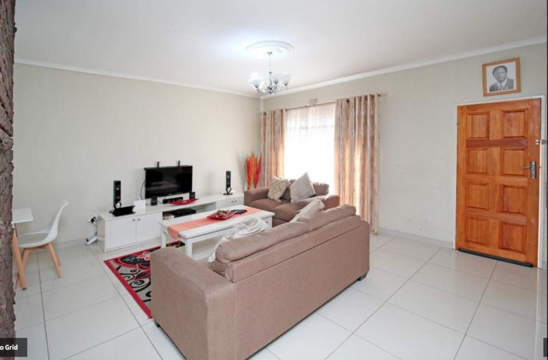 3 Bedroom Property for Sale in Roodepoort Central Gauteng