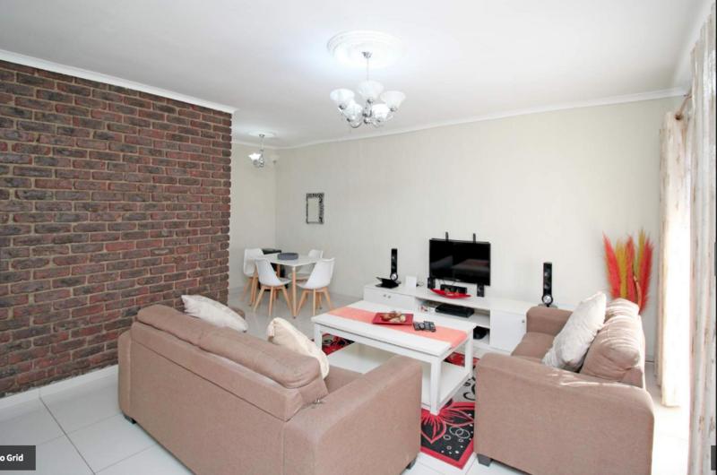 3 Bedroom Property for Sale in Roodepoort Central Gauteng