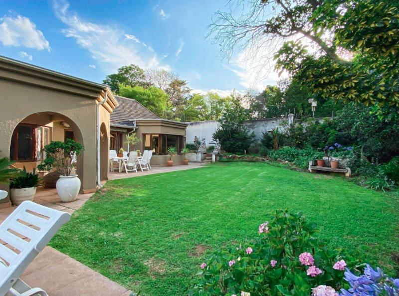 3 Bedroom Property for Sale in Atholl Gauteng
