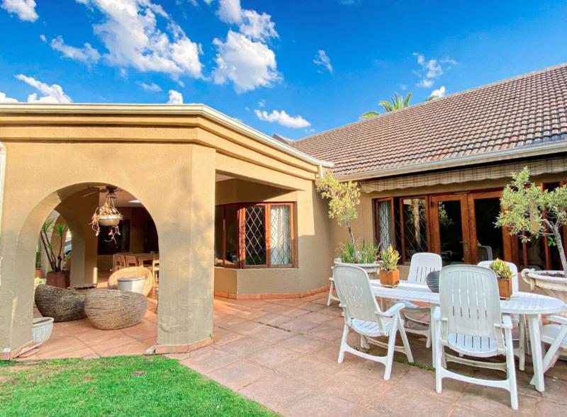 3 Bedroom Property for Sale in Atholl Gauteng