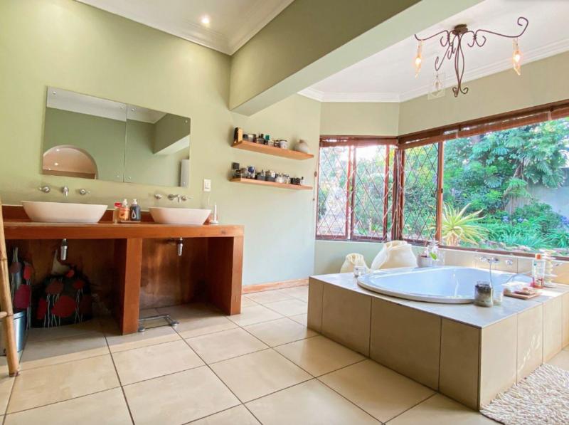 3 Bedroom Property for Sale in Atholl Gauteng