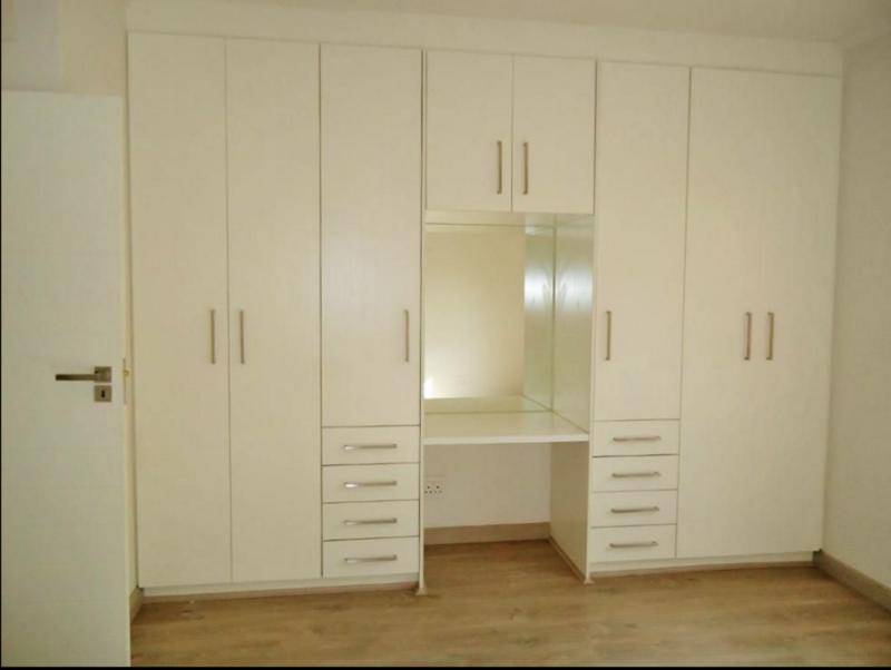 2 Bedroom Property for Sale in Atholl Gardens Gauteng