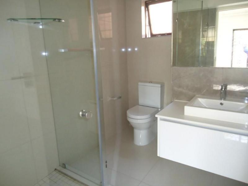 2 Bedroom Property for Sale in Atholl Gardens Gauteng