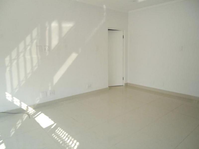 2 Bedroom Property for Sale in Atholl Gardens Gauteng