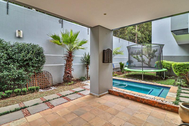 3 Bedroom Property for Sale in Bryanston Gauteng