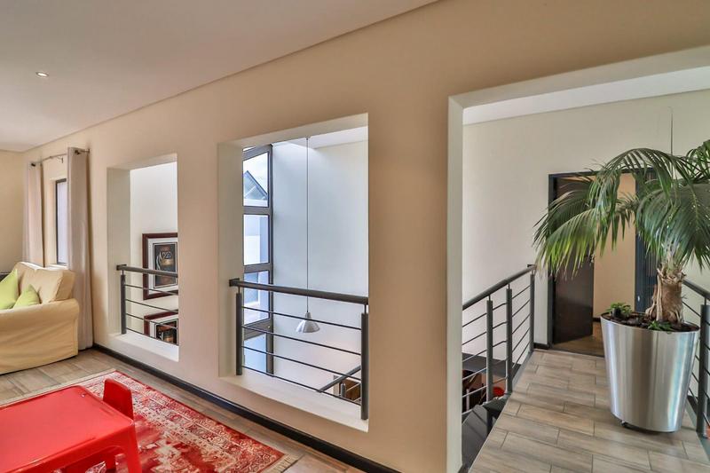 3 Bedroom Property for Sale in Bryanston Gauteng