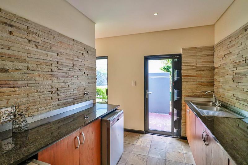 3 Bedroom Property for Sale in Bryanston Gauteng