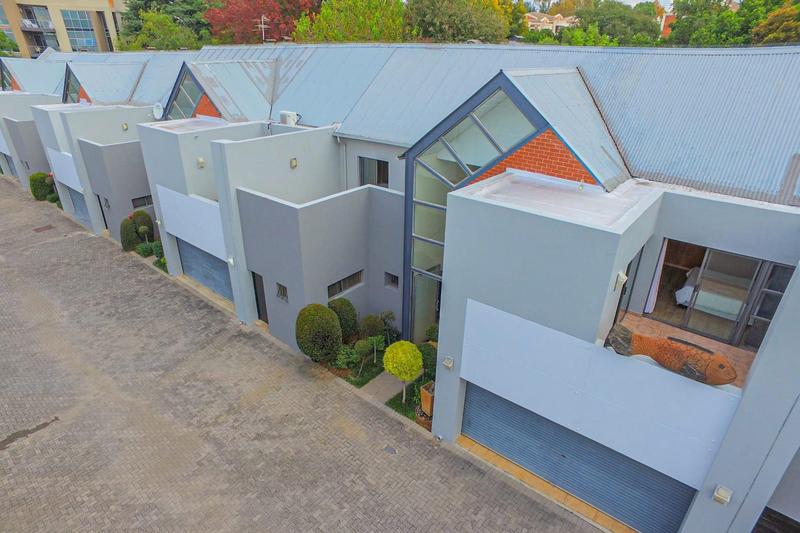3 Bedroom Property for Sale in Bryanston Gauteng