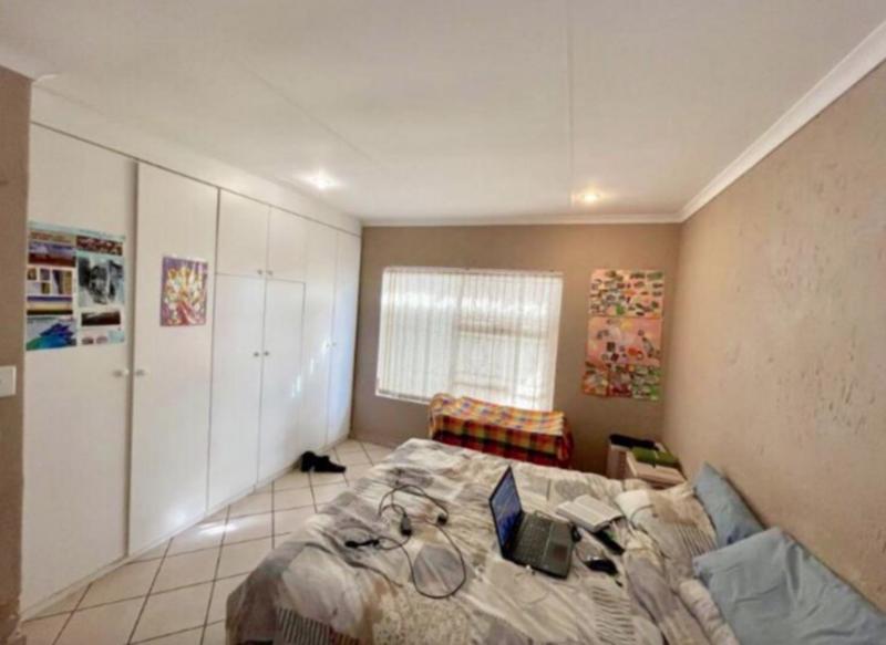 3 Bedroom Property for Sale in Buccleuch Gauteng