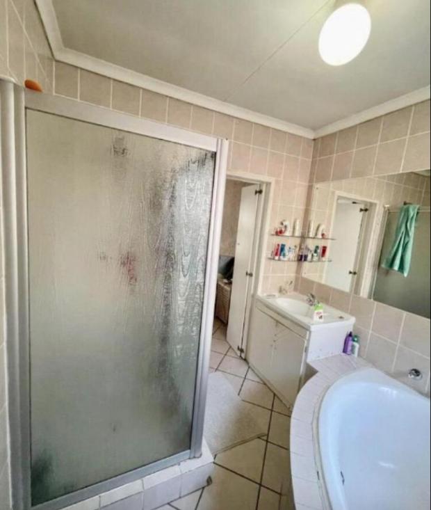 3 Bedroom Property for Sale in Buccleuch Gauteng