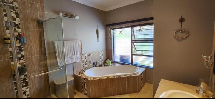 4 Bedroom Property for Sale in Centurion Gauteng