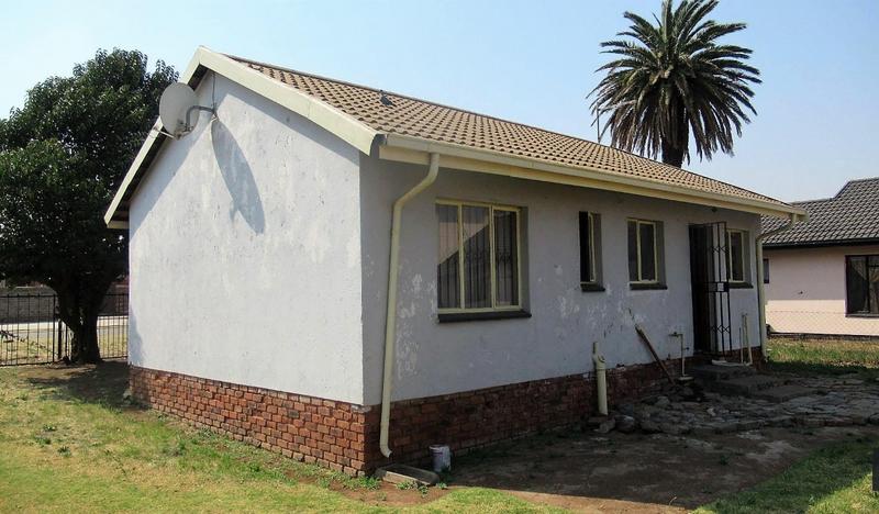 2 Bedroom Property for Sale in Sebokeng Unit 6 Gauteng
