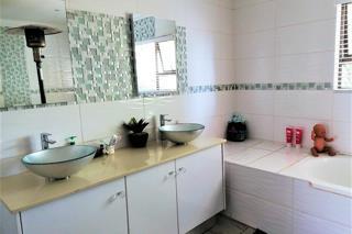 6 Bedroom Property for Sale in Drumblade A H Gauteng