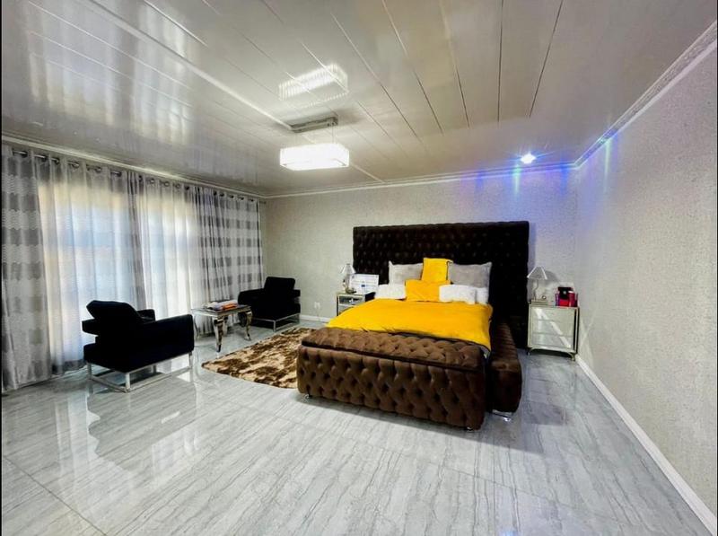 4 Bedroom Property for Sale in Ohenimuri Gauteng